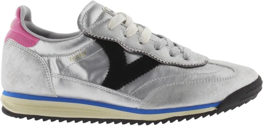 Victoria Trainers Saturno