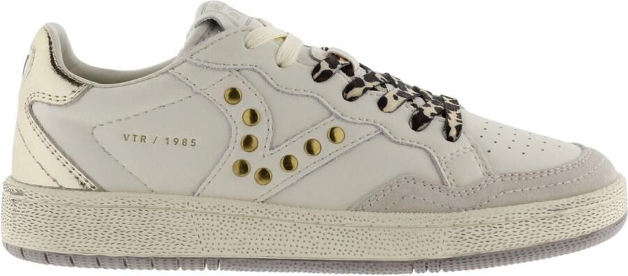 Victoria Trainers Smash-Tachuelas