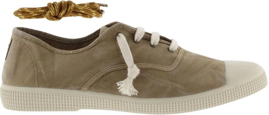 Victoria Verweerde canvas sneakers 110 Dre pulsera