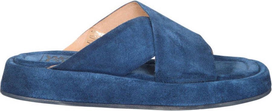 Walk In The Park D100 Suède Slipper Blauw Stijlvol en Comfortabel voor Zomeravonden