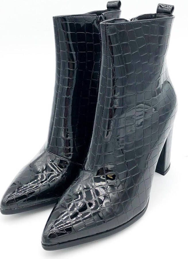 Weloveshoes Cyber Monday Deal Dames Enkellaarzen met Hak Imitatieleer Zwart