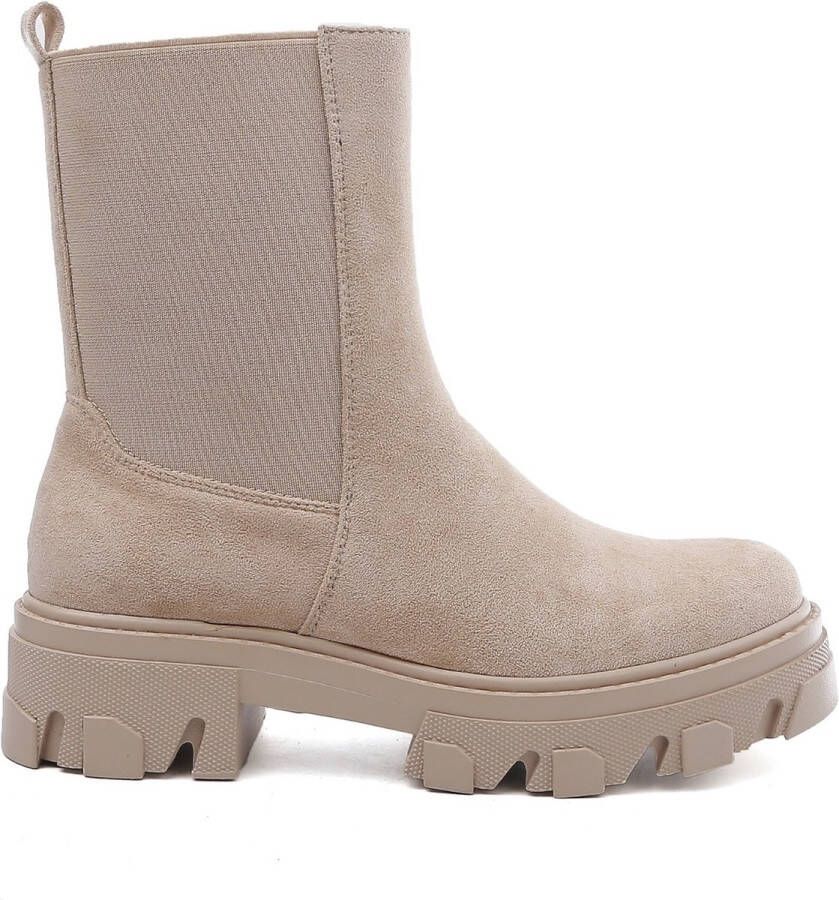 Weloveshoes SmileFavorites® Chelsea boots met Hak Suedine Beige