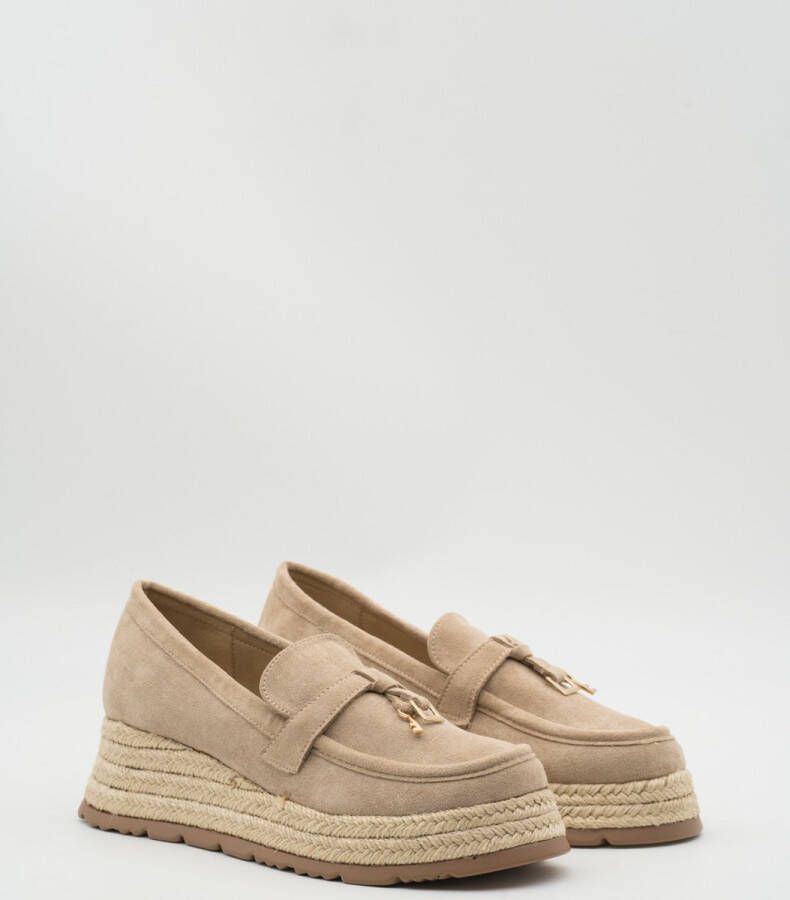 Weloveshoes SmileFavorites Loafers & Espadrilles Khaki Suedine