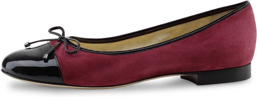 Werner Kern Ballerinas Werner Kern Mori Ballerina's Bordeaux Rood met Zwart Dames Instappers Zacht Voetbed Suede en Lakleer Damesschoenen Donkerrood Bordeaux
