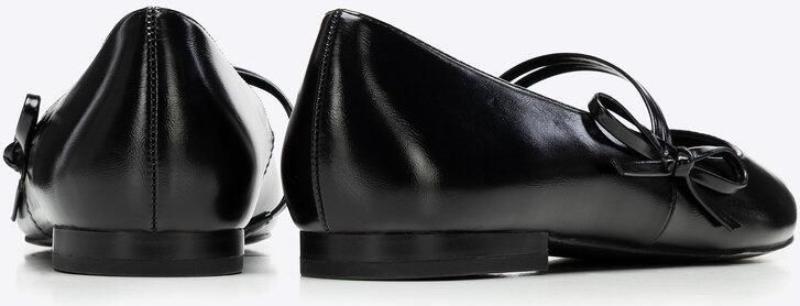 WITTCHEN Ballerina's Eco-leer Spitse Neus Zwart