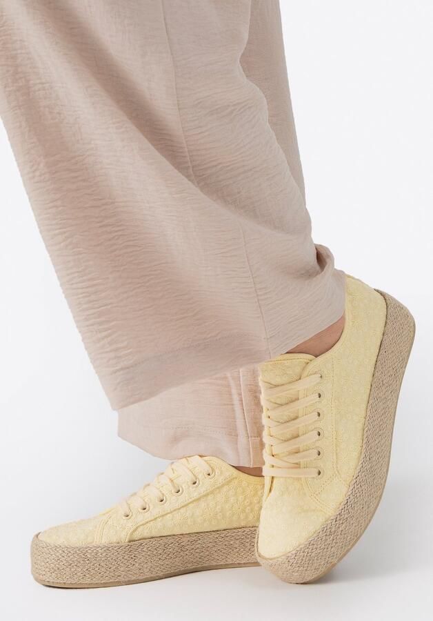 WITTCHEN Dames Sneakers Gele Synthetische Materiaal Stro Zolen Geborduurde Bloemen