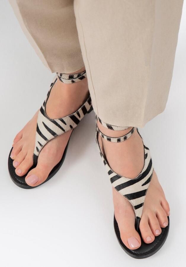 WITTCHEN Leren Flip-Flop Sandalen Dierenprint Zwart en Beige