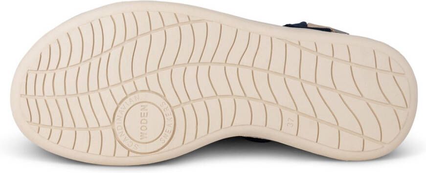 Woden Sandalen Line