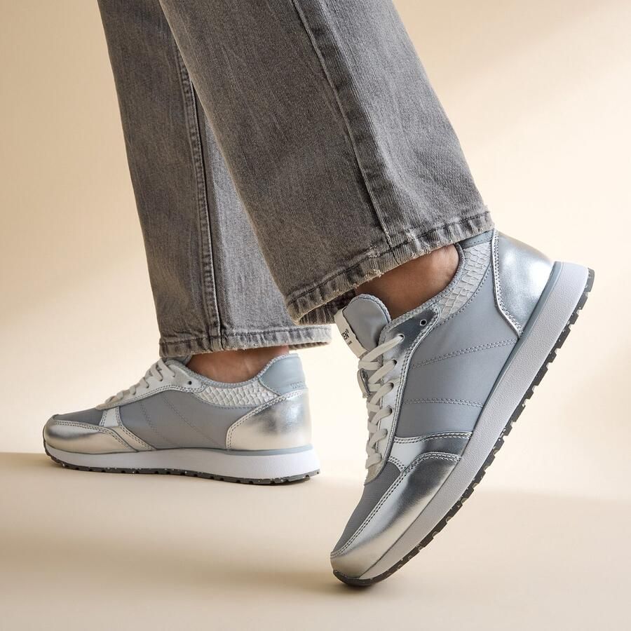 Woden Ronja Metallic Sneakers zilver Leer