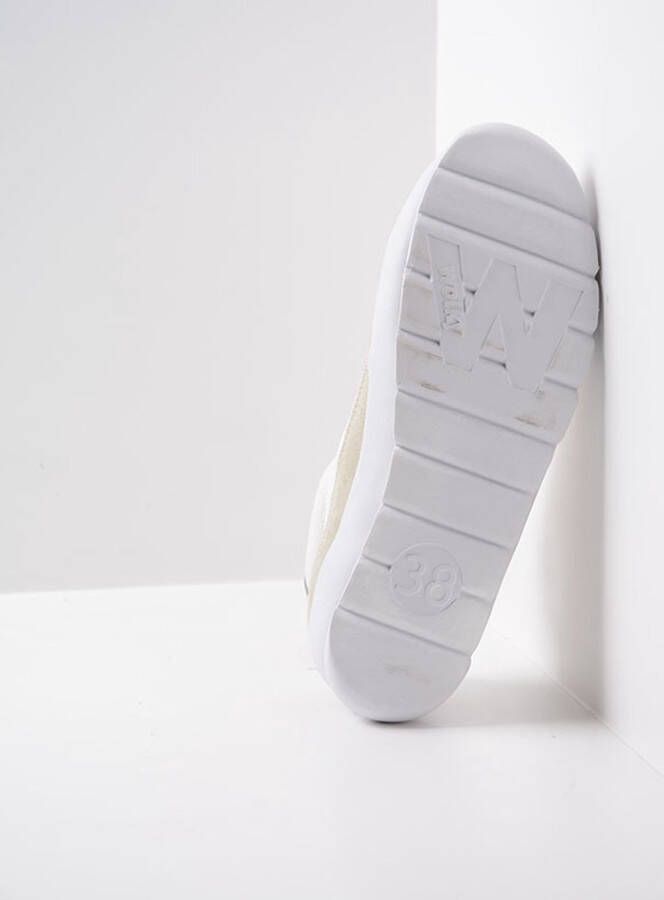 Wolky Shoe > Outlet > Veterschoenen Babati ijswit canvas suede