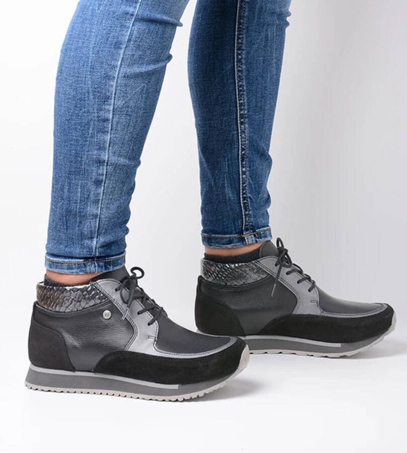 Wolky Hoge veterschoenen e-Boot zwart combi leer