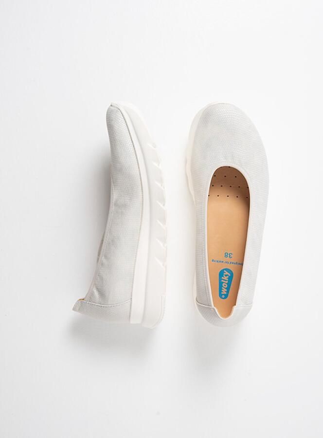 Wolky Dames Ballerina's 02126 Snallerina F2F Wit