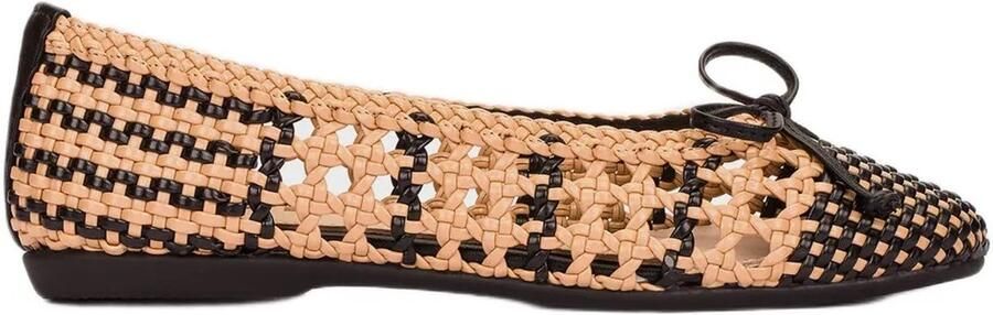 Wonders Bow 04 Ballerina´s Bruin Vrouw