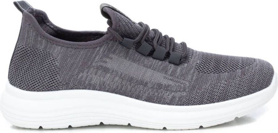 Xti 142497 Trainer GRIJS