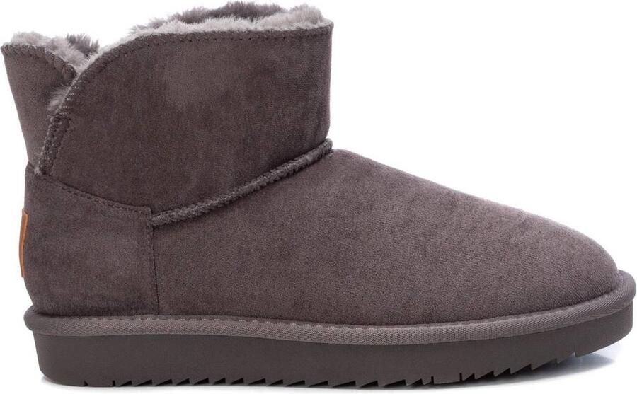 Xti 044436 Buit GRIJS