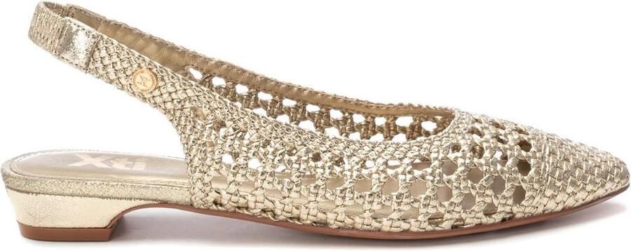 Xti 143785 Schoenen Goud Vrouw