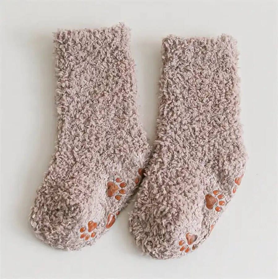 Ychee Warme Fuzzy Fleece Kinder Sokken Kousen Anti slip Indoor Winter Warmte Koude voeten Comfort Zacht Small Beige