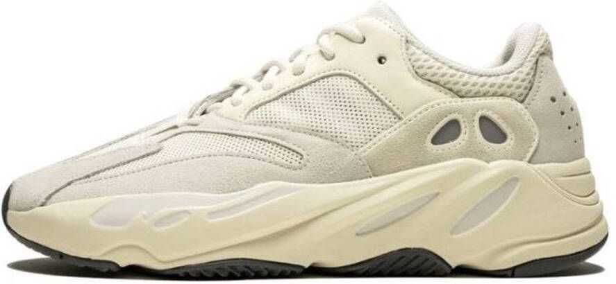 Yeezy Adidas Boost 700 Analog