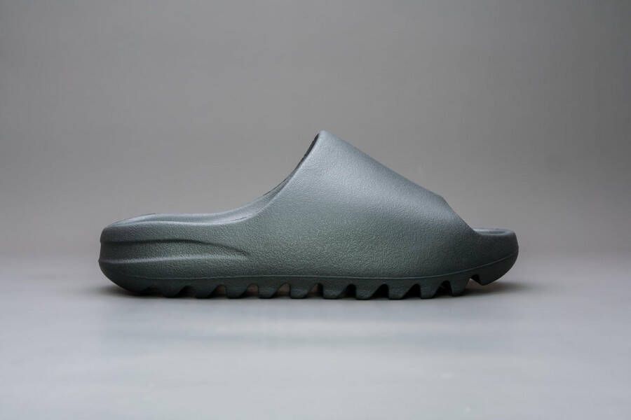 Yeezy Comfortabele rubberen slippers in verschillende stijlen Black