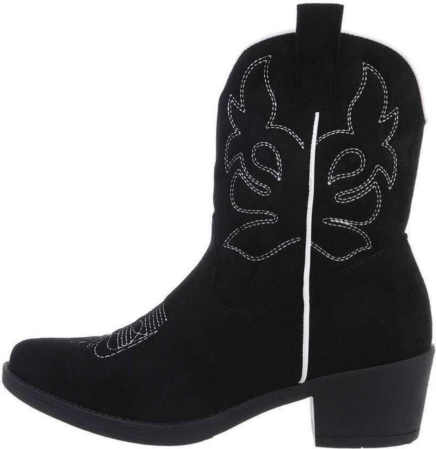 ZoeZo Design cowboylaarzen nieuwe collectie herfst winter 2024 2025 enkel laarzen western laarzen suedene zwart wit stiksel hakhoogte suedine