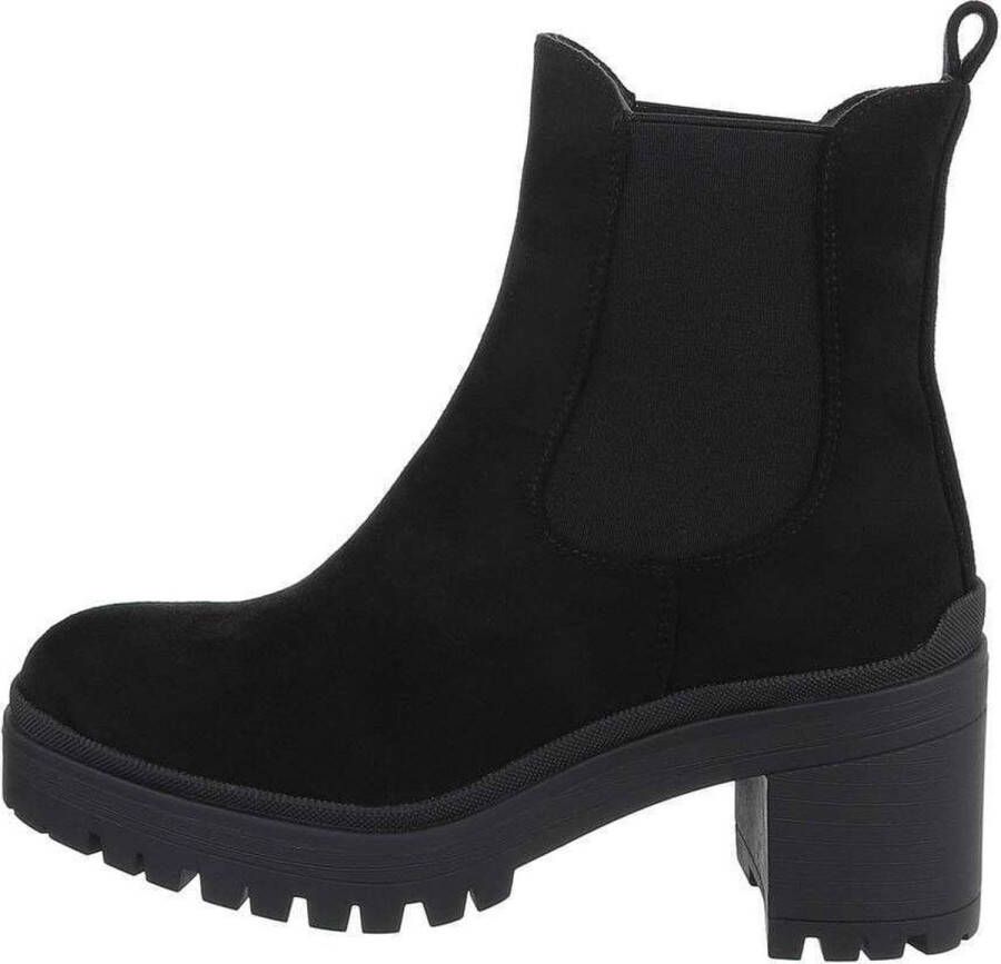 ZoeZo Design enkellaarzen nieuwe collectie herfst winter 2024 2025 suedine met grove zool en hak hakhoogte zoolhoogte elastische instap zwart