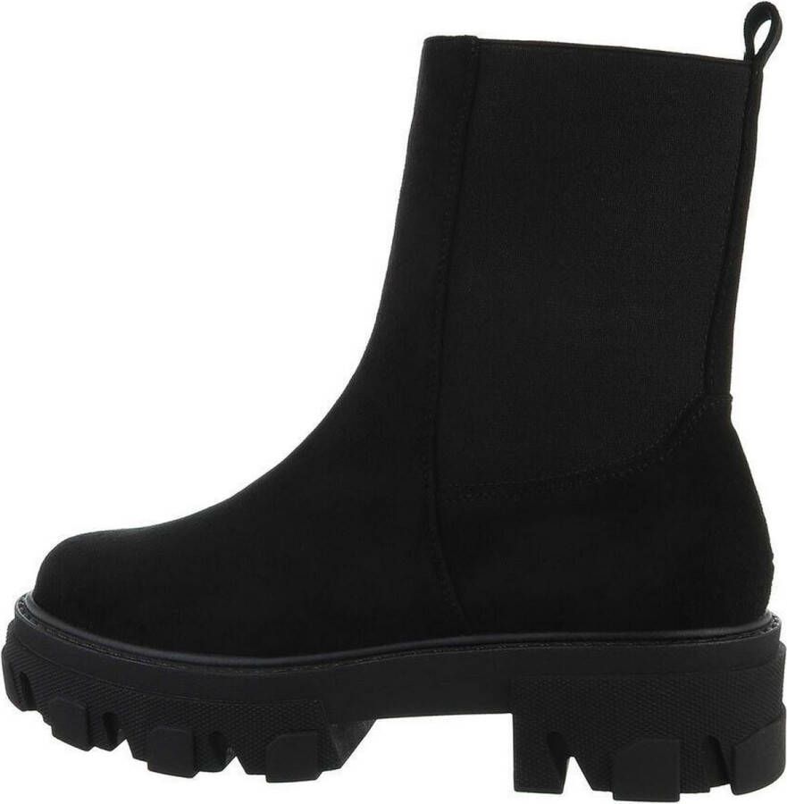 ZoeZo Design enkellaarzen nieuwe collectie herfst winter 2024 2025 suedine met grove zool en hak hakhoogte zoolhoogte ritssluiting aan de binnenzijde zwart