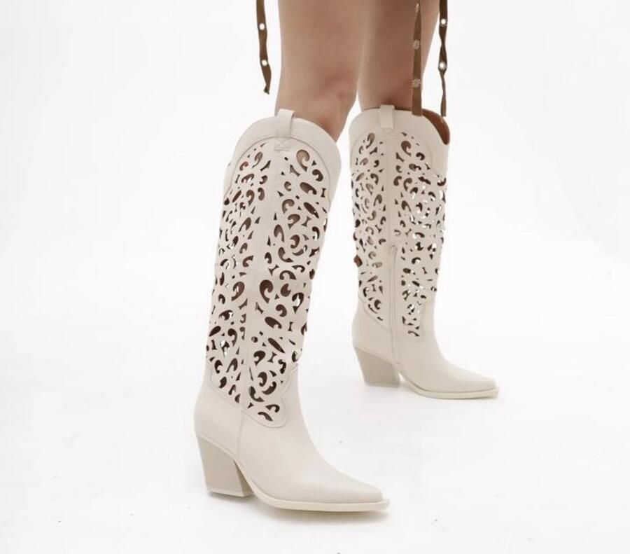 ZoeZo Design laarzen cowboylaarzen cremé ecru hakhoogte imitatieleer lange laarzen opengewerkte laarzen rits aan de binnenzijde