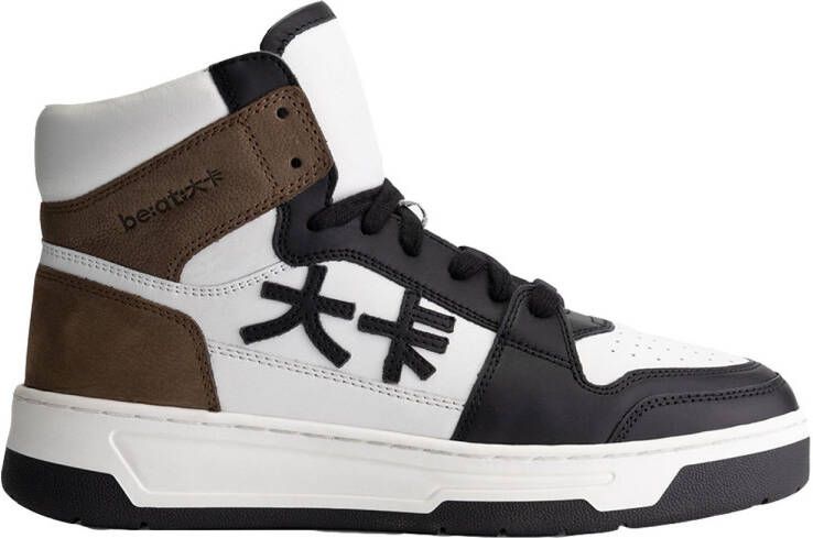 Be:at: Kobe Sneaker