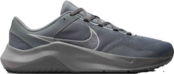 Nike Legend Essential 3