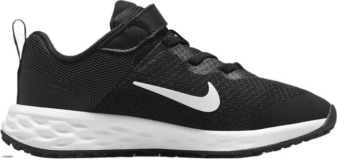 Nike Revolution 6
