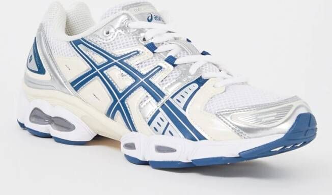 ASICS Gel-Nimbus 9 sneaker met leren details