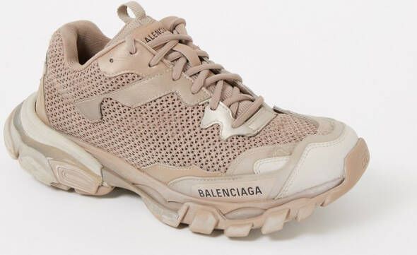 Balenciaga Track-3 sneaker met mesh details