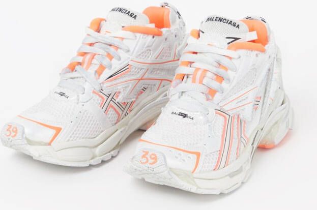 Balenciaga Runner sneaker met mesh details