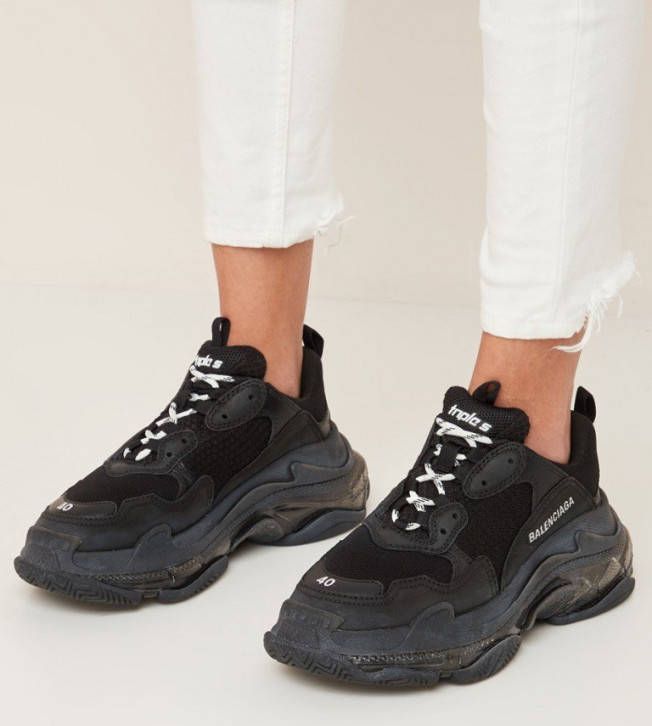 Balenciaga Triple S sneaker met mesh details