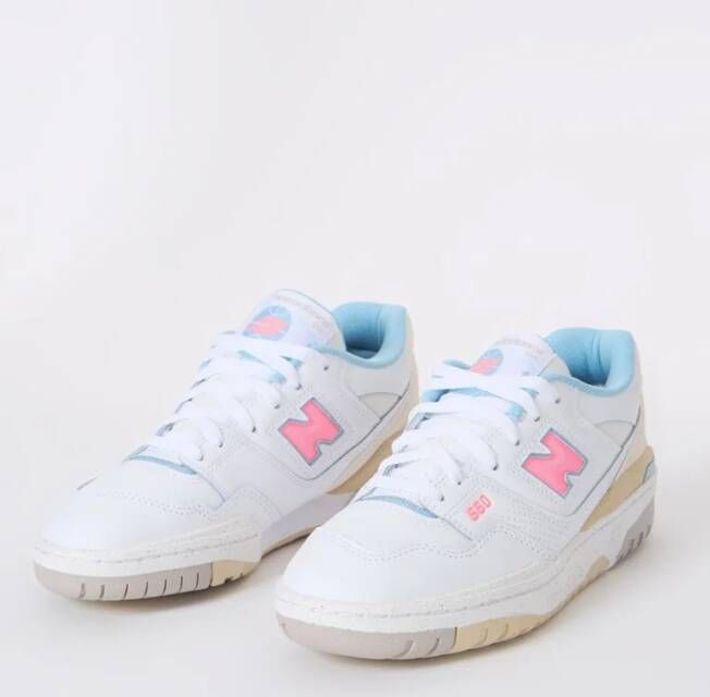 New Balance 550 sneaker van leer met suède details