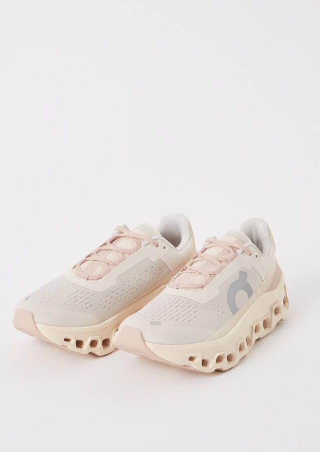 On Cloudm ster sneaker met mesh details