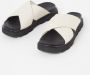 Ugg Capitelle Crossband slipper van leer - Thumbnail 3