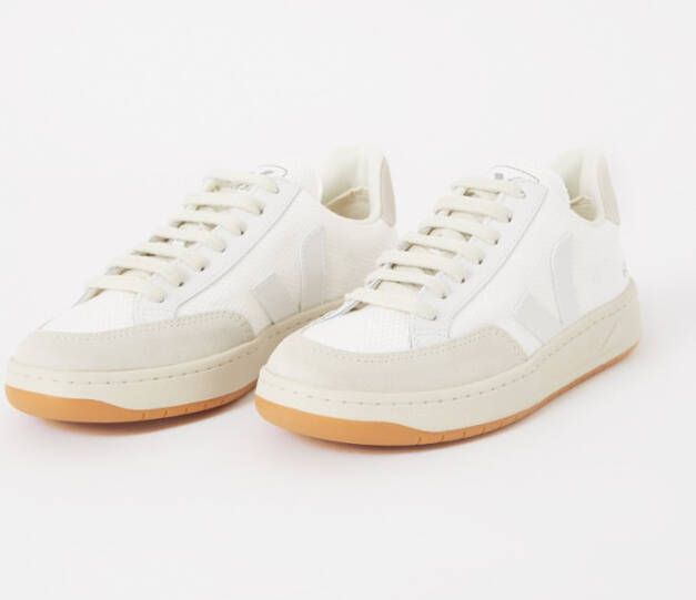 Veja V-12 B sneaker met leren en suède details