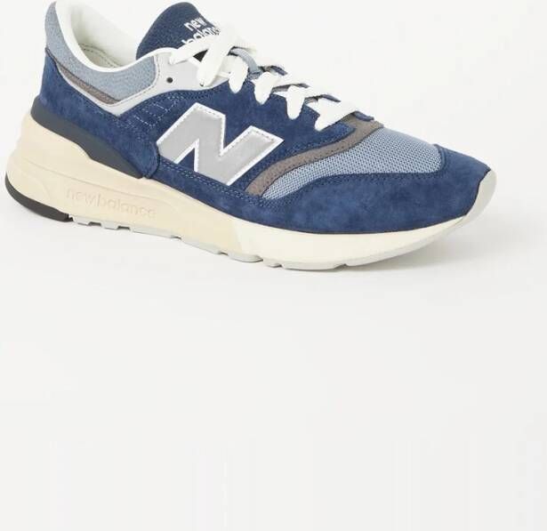 New Balance 997R sneaker met suède details