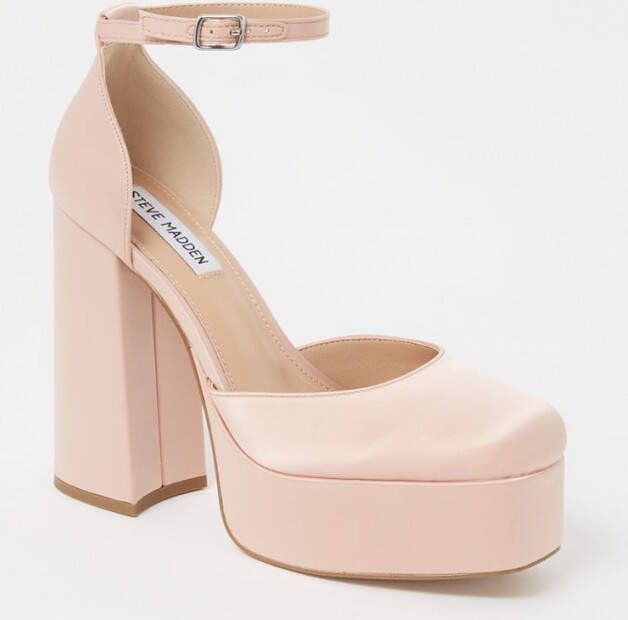 Steve sales madden tammey