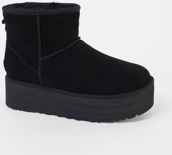 Ugg Classic Mini Platform enkellaarsje van suède