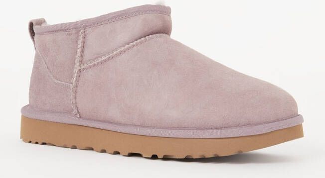 Ugg Classic Ultra Mini enkellaarsje van suède