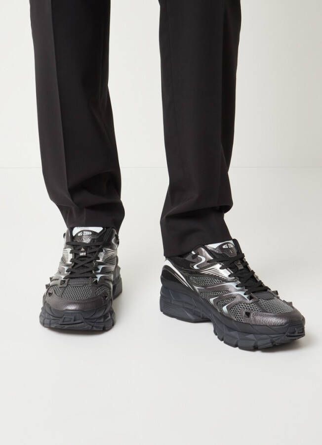 Valentino Garavani Zwarte Stoffen Atletische Sneakers met Studs - Foto 3