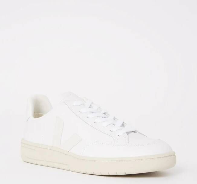 Veja V-12 sneaker van leer met suède details