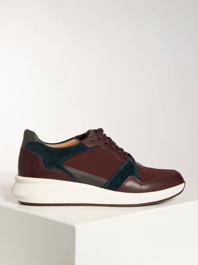 Clarks Dames schoenen Un Rio Run D burgundy combi