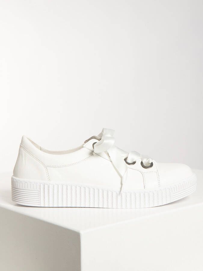 Gabor Sneakers in wit voor Dames grootte: 38 5 - Schoenen.nl