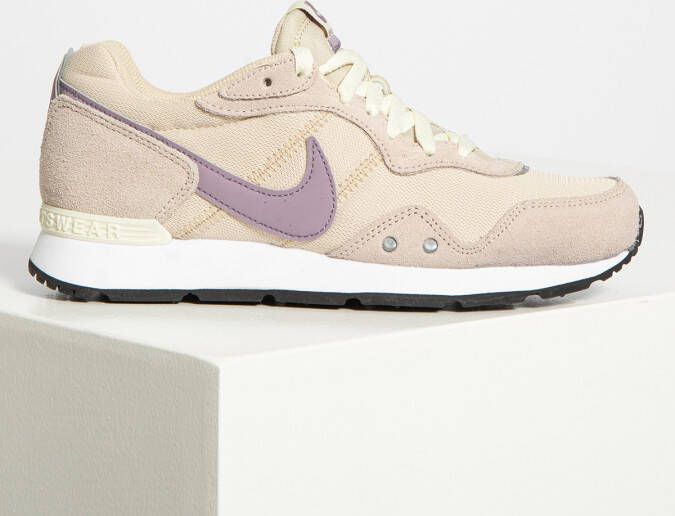 Nike Sneakers in beige voor Dames