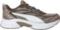 PUMA Softride Escalate Sneakers taupe Synthetisch - Bruin