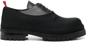 424 Derby schoenen met vlakken Zwart