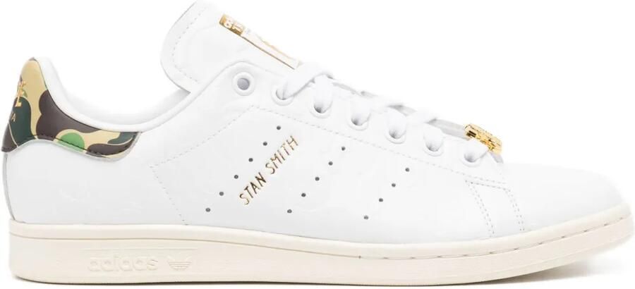 A BATHING APE x adidas Stan Smith sneakers Wit